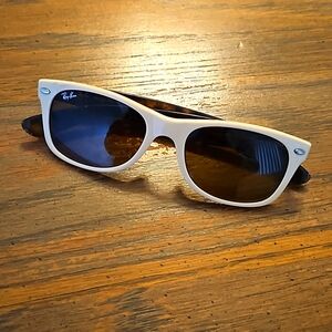 Ray-Ban Sunglasses